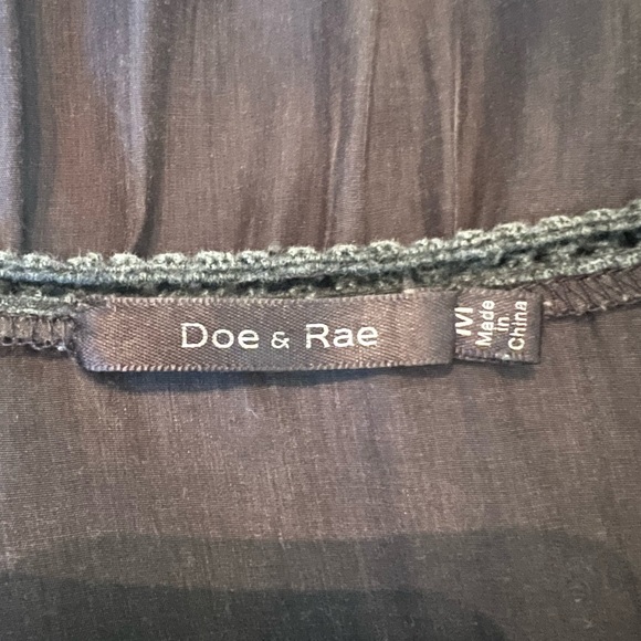 Doe & Rae Black blouse - Picture 3 of 3